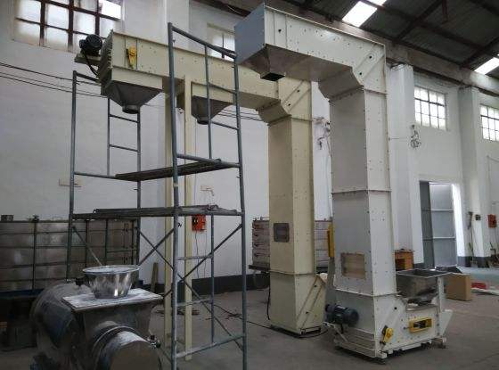 Z字型提升機(jī)02